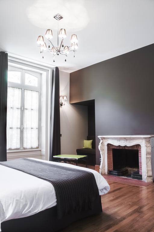 Chateau De Champlong Table Hotel **** Golf & Spa Villerest  Room photo